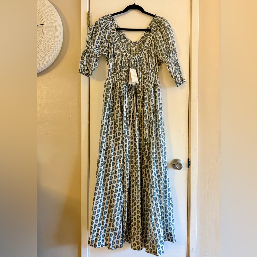 Doen Ischia Dress in Sea Salt Paisley Bouquet - Picture 3 of 6